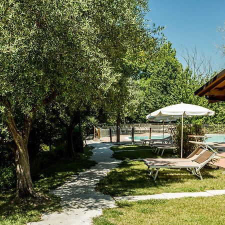 مانربا ديل جاردا Appartamenti Il Ruscello المظهر الخارجي الصورة